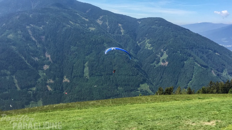 Luesen Paragliding-DH22 15-2128