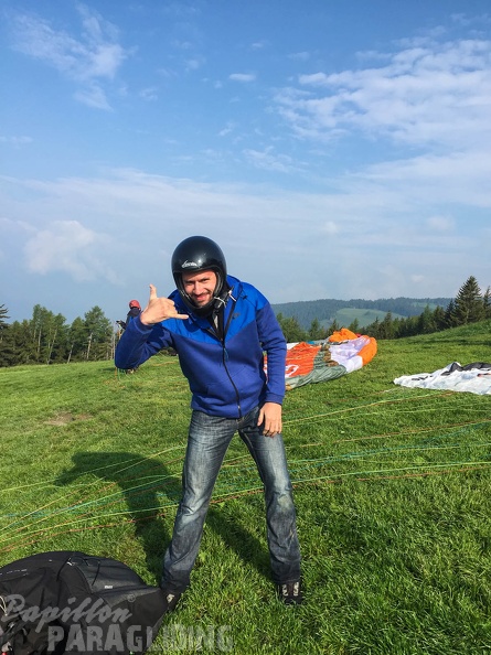 Luesen Paragliding-DH22 15-2172