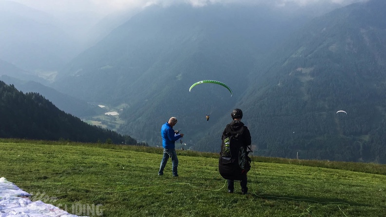 Luesen Paragliding-DH22 15-2226