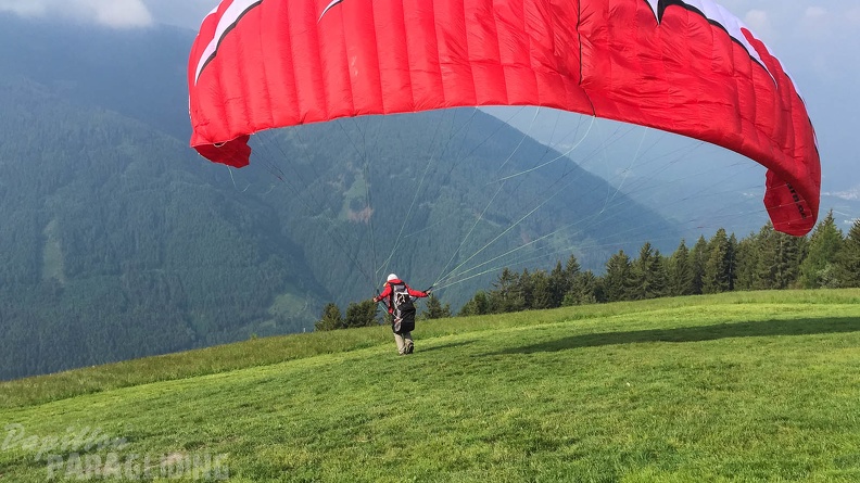 Luesen Paragliding-DH22 15-2268