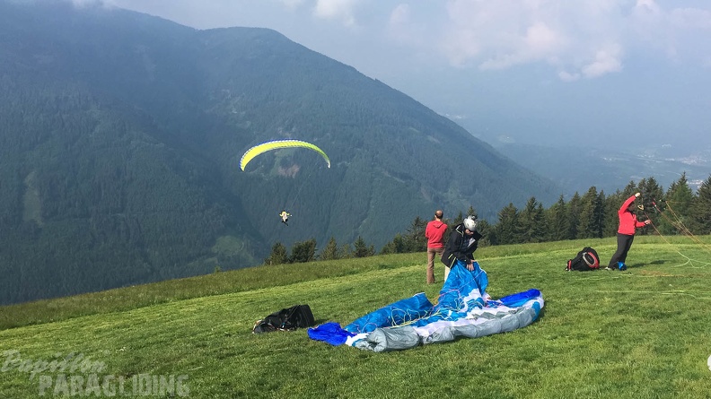 Luesen Paragliding-DH22 15-2289