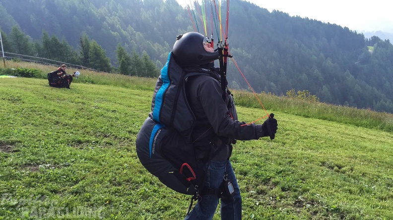 Luesen Paragliding-DH22 15-2376