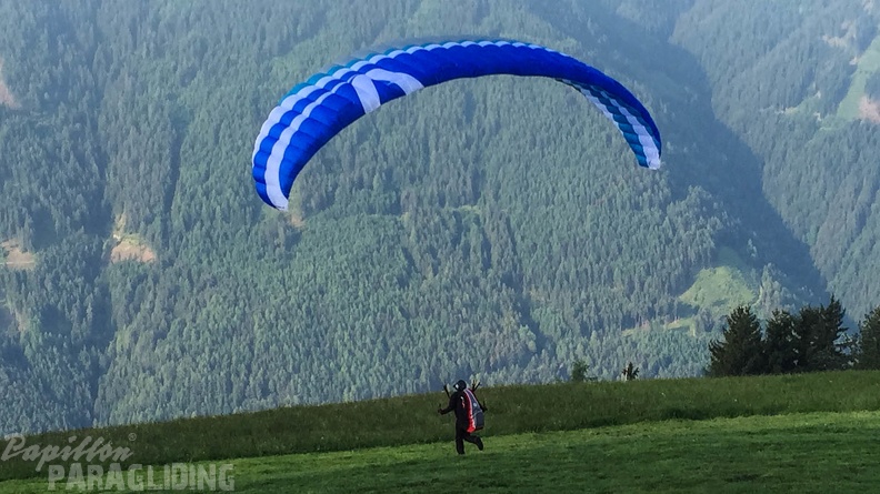 Luesen Paragliding-DH22 15-2673