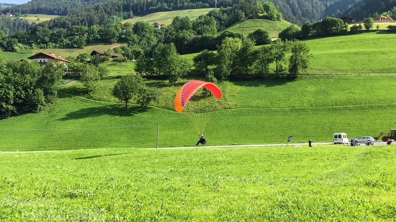 Luesen Paragliding-DH22 15-2763