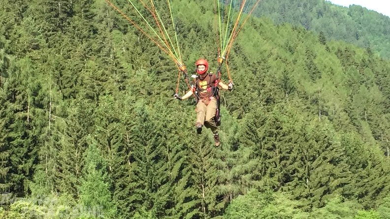 Luesen Paragliding-DH27 15-670