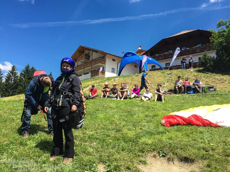 Luesen Paragliding-DH27 15-745
