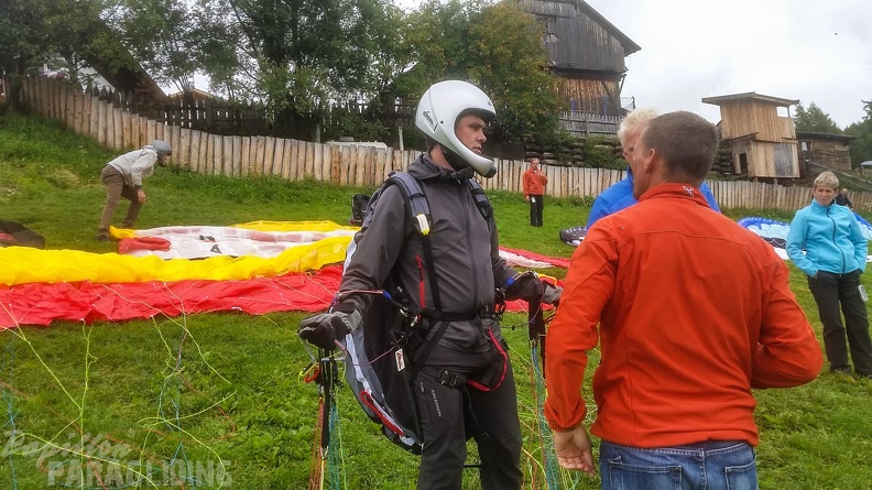 Luesen_DT34.15_Paragliding-1000.jpg