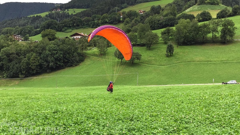 Luesen_DT34.15_Paragliding-1206.jpg