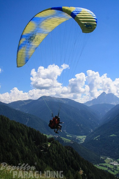DH35.16-Luesen_Paragliding-1116.jpg