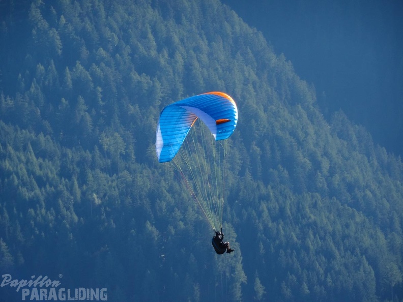 DH35.16-Luesen Paragliding-1150
