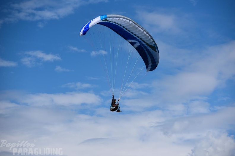 DH35.16-Luesen Paragliding-1450