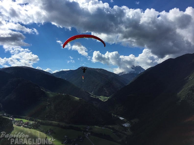 DT24.16-Paragliding-Luesen-1304