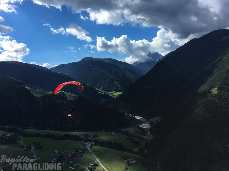 DT24.16-Paragliding-Luesen-1306.jpg