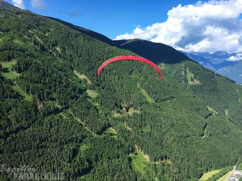 DT24.16-Paragliding-Luesen-1313