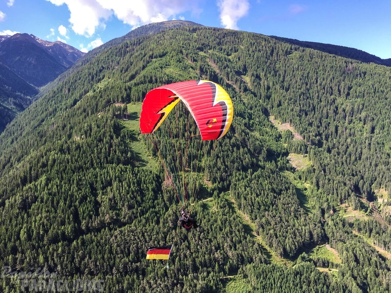 DT24.16-Paragliding-Luesen-1316.jpg