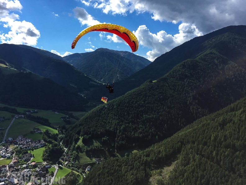 DT24.16-Paragliding-Luesen-1323