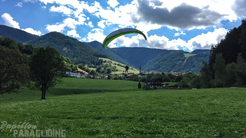 DT24.16-Paragliding-Luesen-1360.jpg