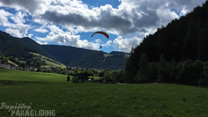 DT24.16-Paragliding-Luesen-1372