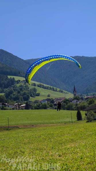 DH27.17 Luesen-Paragliding-148