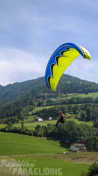 DH27.17_Luesen-Paragliding-280.jpg