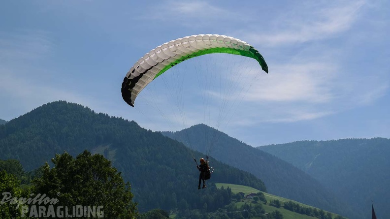 DH27.17_Luesen-Paragliding-306.jpg
