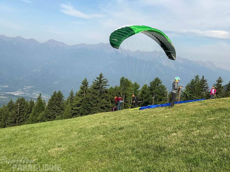 DH27.17_Luesen-Paragliding-373.jpg