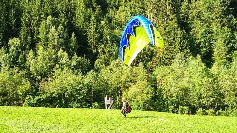DH28.17_Luesen-Paragliding-114.jpg