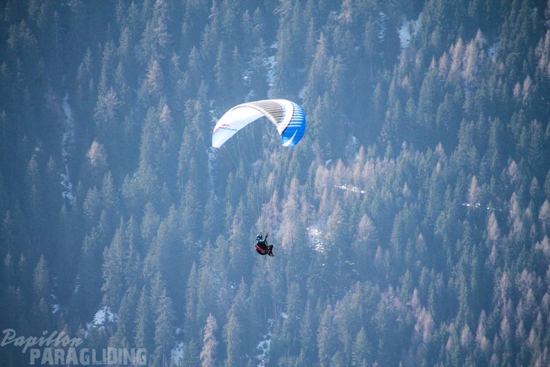 DH12.18_Luesen-Paragliding-123.jpg