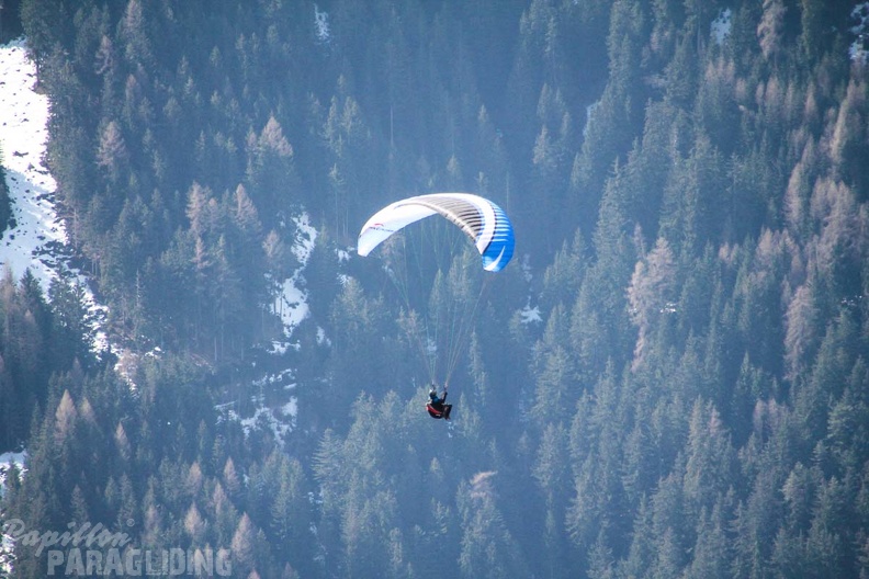 DH12.18_Luesen-Paragliding-149.jpg