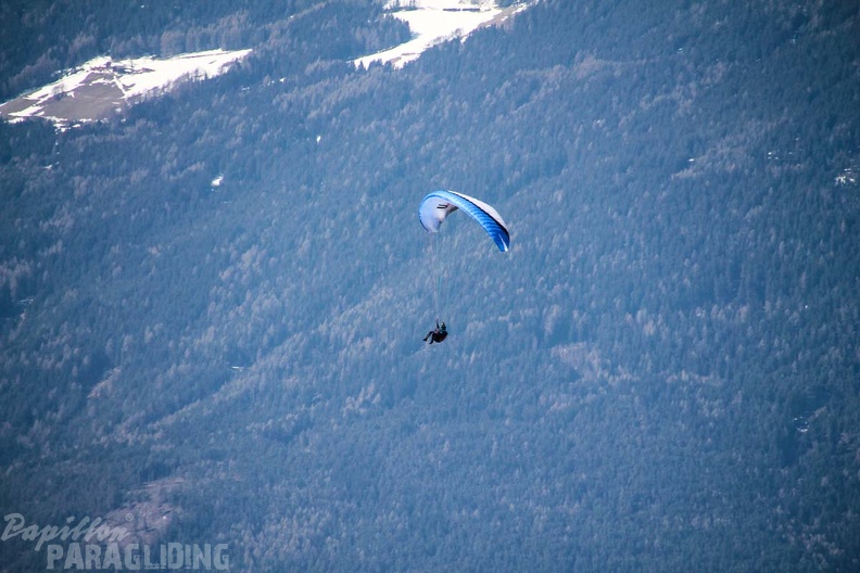 DH12.18_Luesen-Paragliding-162.jpg