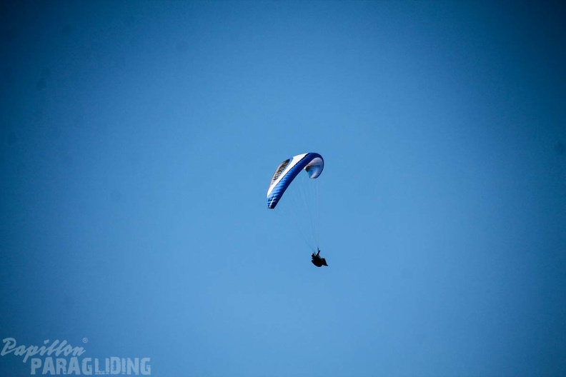 DH12.18 Luesen-Paragliding-207