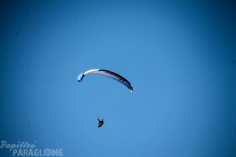 DH12.18_Luesen-Paragliding-219.jpg