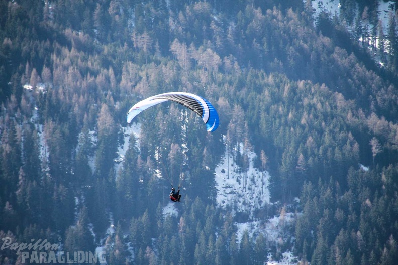 DH12.18_Luesen-Paragliding-255.jpg