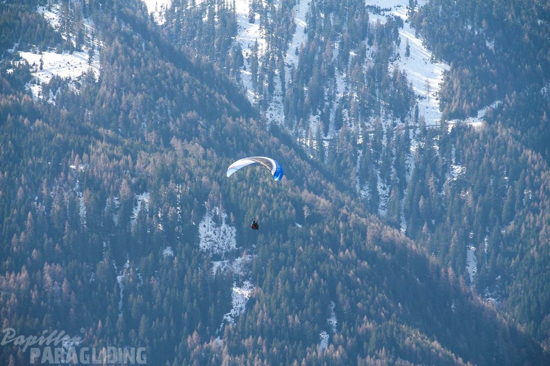 DH12.18 Luesen-Paragliding-256