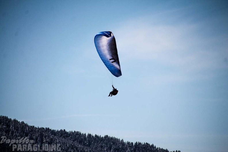 DH12.18 Luesen-Paragliding-268