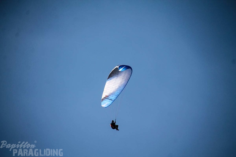 DH12.18_Luesen-Paragliding-316.jpg