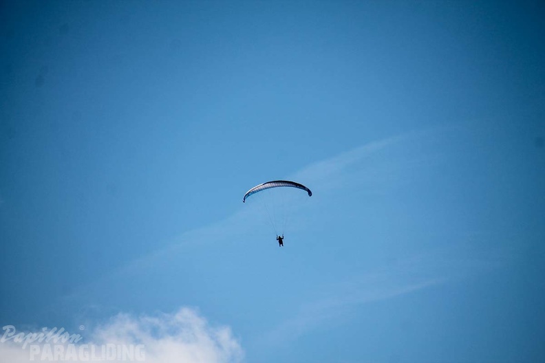 DH12.18 Luesen-Paragliding-352