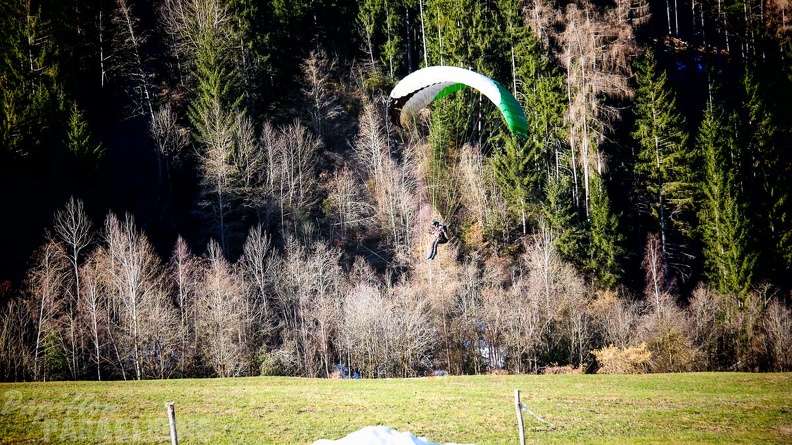 DH12.18_Luesen-Paragliding-538.jpg