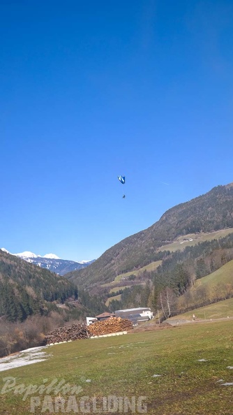 DH12.18_Luesen-Paragliding-549.jpg