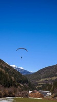 DH12.18 Luesen-Paragliding-550