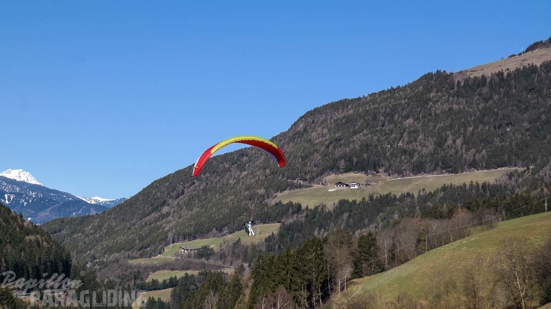 DH12.18_Luesen-Paragliding-558.jpg