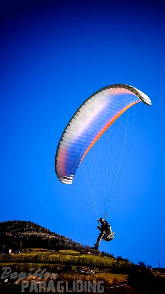 DH12.18_Luesen-Paragliding-573.jpg
