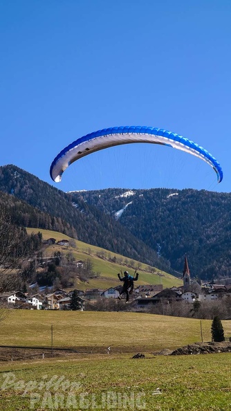 DH12.18_Luesen-Paragliding-580.jpg
