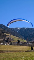 DH12.18 Luesen-Paragliding-580