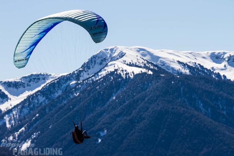 DH14.18 Luesen-Paragliding-1-1133