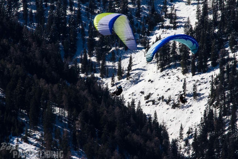 DH14.18 Luesen-Paragliding-1-1441