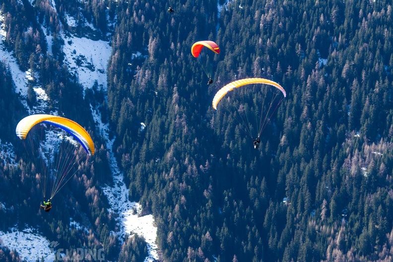 DH14.18 Luesen-Paragliding 3 -280