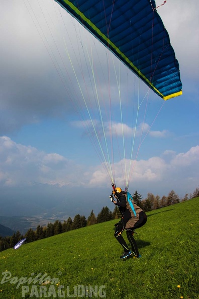 DH17.18 Paragliding-Luesen-392