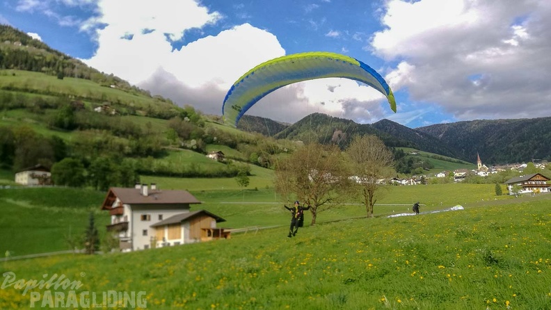 DH18.18_Luesen-Paragliding-216.jpg