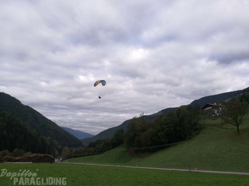 DH41.18_Luesen-Paragliding-173.jpg